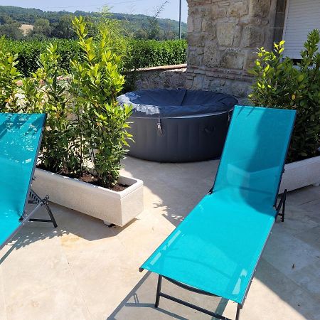 Un Air De Vacances Layrac Exterior photo
